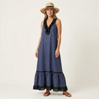 Mayline | Vestido largo sin mangas con cuello de volantes y ribete en contraste