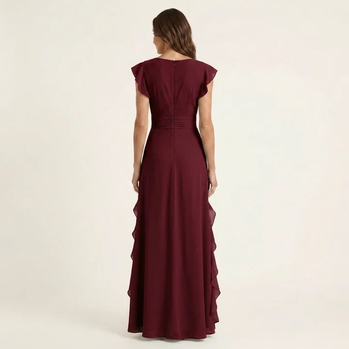 Nellyana | Vestido largo cruzado con escote en V, mangas acampanadas y volantes en cascada