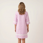 Sanina | Vestido recto de algodón con escote en V y rayas en contraste